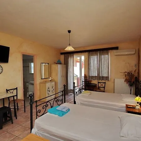 Aphrodite דירה *