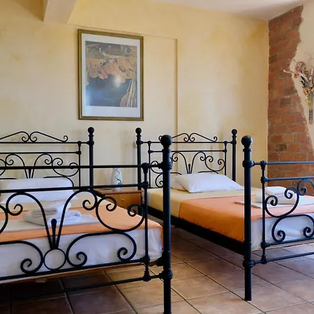 Aphrodite * לאוטרה אדיפסאו