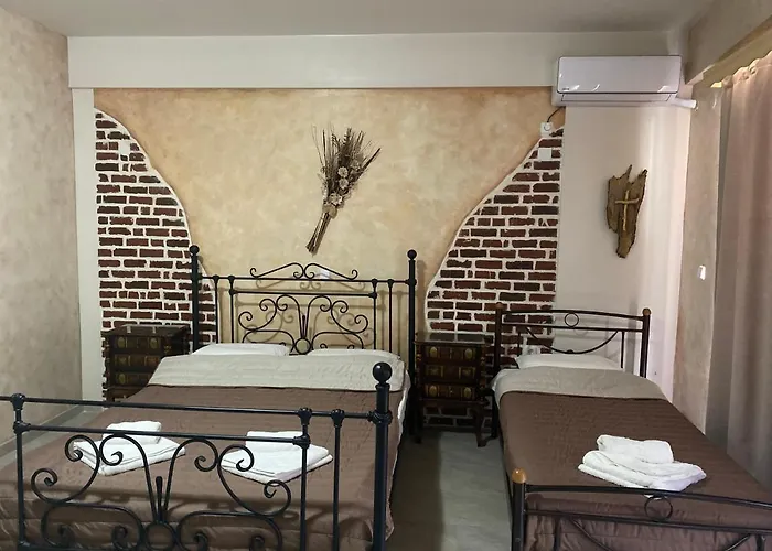 Aphrodite Apartment *